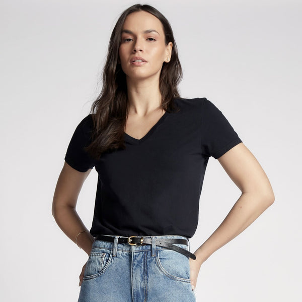 Camiseta Malha Feminina Preta T-shirt Book VT-002/2