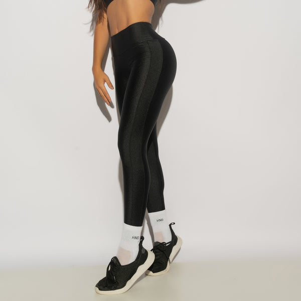 Kit Legging Fitness Preta Canelado + Top Fitness Preto Decote V Canelado