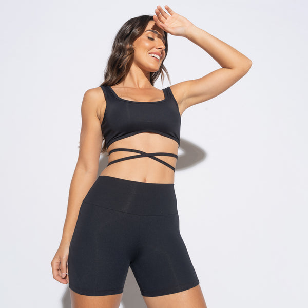 Top Fitness Preto com Tirinhas para Amarração TP1460